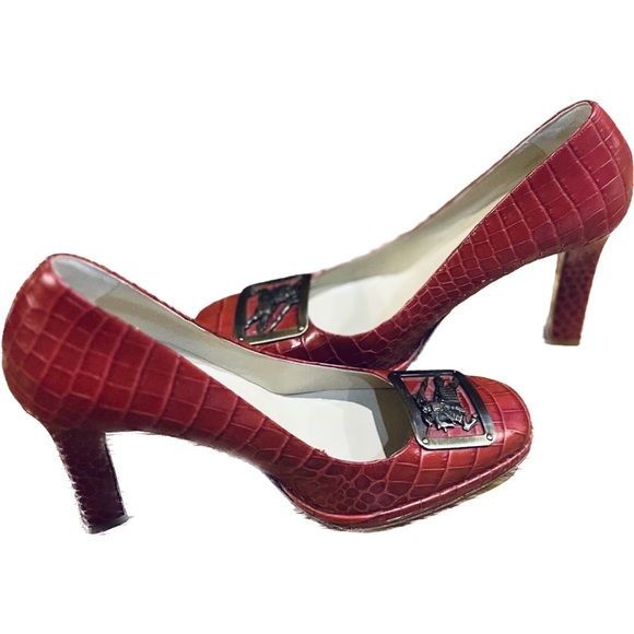 BURBERRY RED EMBOSSED CROC LEATHER HEELS PUMPS MADE IN ITALY SIZE 36.5/6… - Picture 2 of 11